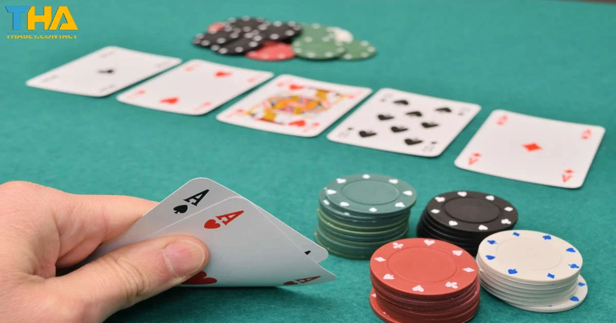 Linh hoạt sử dụng phương pháp bluff và chơi chậm mà chắc